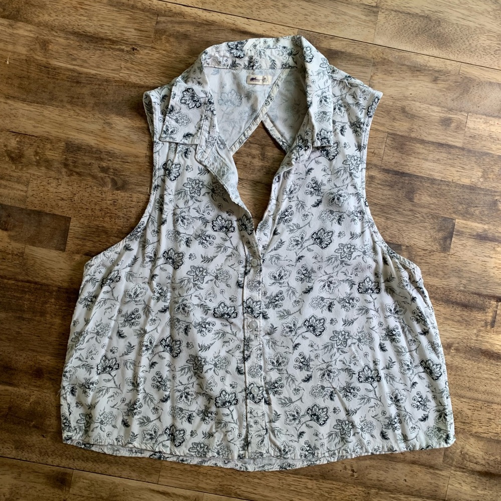 Button-down Top
